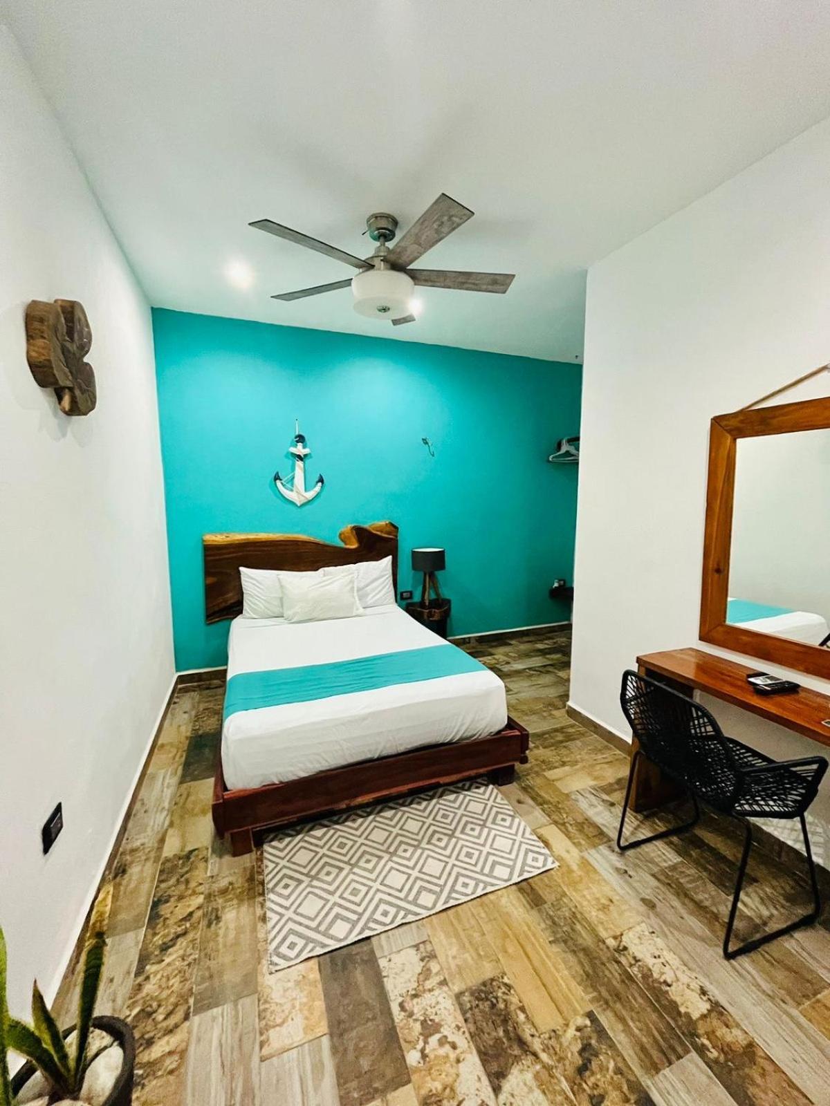Hotel Y Beach Club Casa Mia Xulha -Bacalar Xul-Ha Extérieur photo